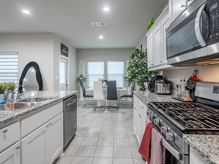 7608 Orange Blossom Rd — Photo 11