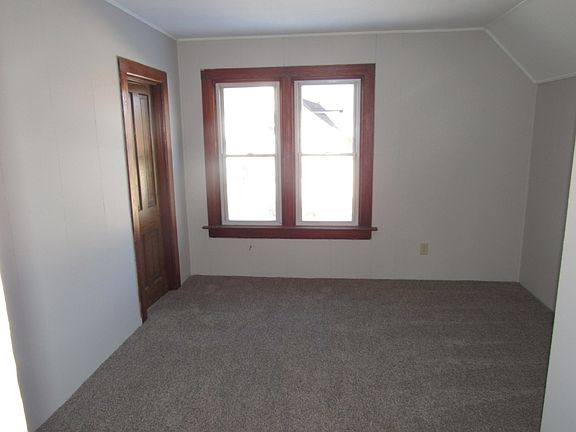 upper bedroom