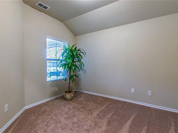 3rd image of 5017 NW College Dr