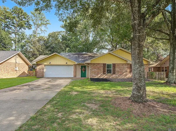 2426 Sherry St, Denham Springs, LA 70726