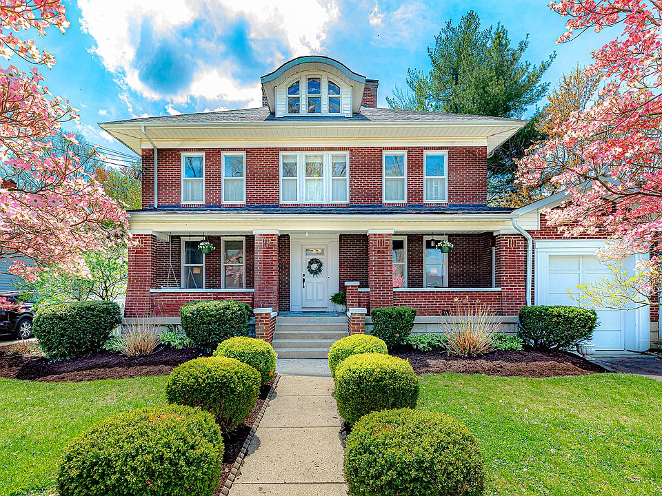 1st image of 119 Beechgrove Ave