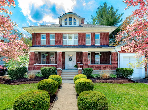 119 Beechgrove Ave, Batesville, IN 47006