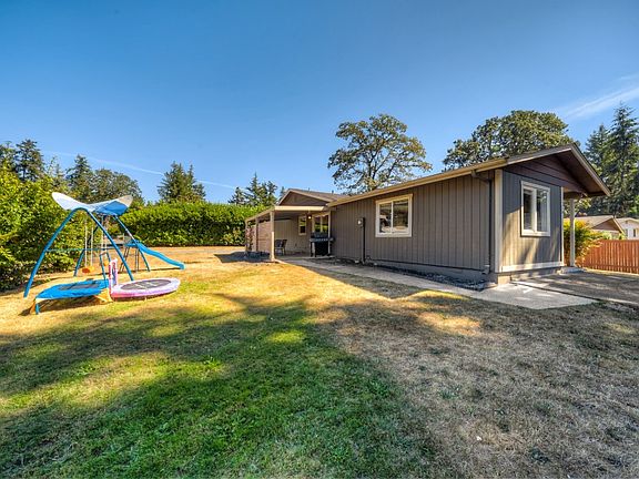 2nd image of 15101 18th Avenue Ct E