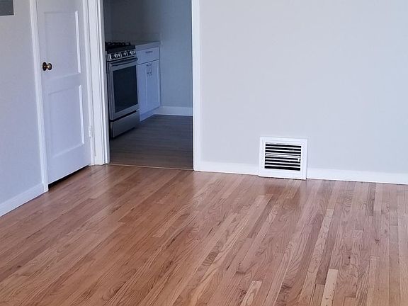 5th image of 1150 Judah St