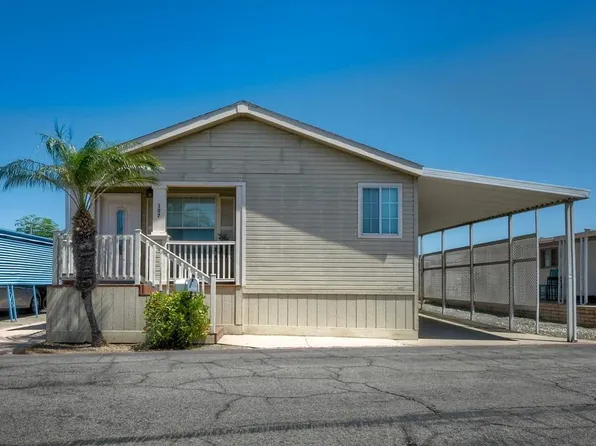107 Shirle Ln, Oceanside, CA 92058