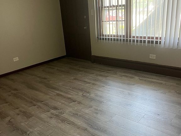 2nd image of 7831 Roberts Rd #3