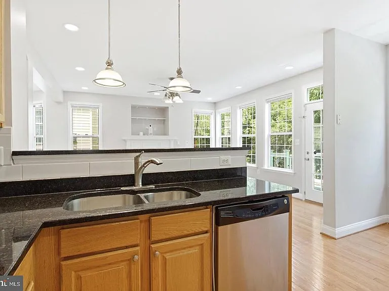16542 Reservoir Loop — Photo 35