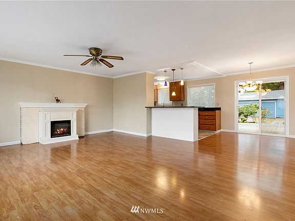 Spacious dining and living room for everyday living and joyful  gatherings