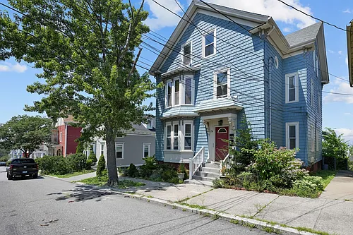 74 Woodbine St #1 Photo 1