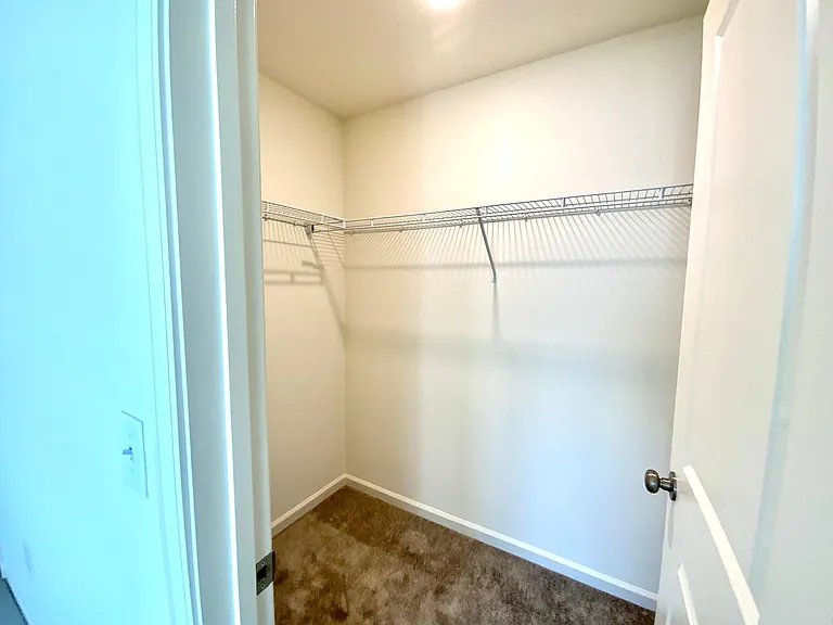 3912 Bissett Way — Photo 22