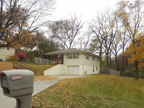 2nd image of 2304 Garland St