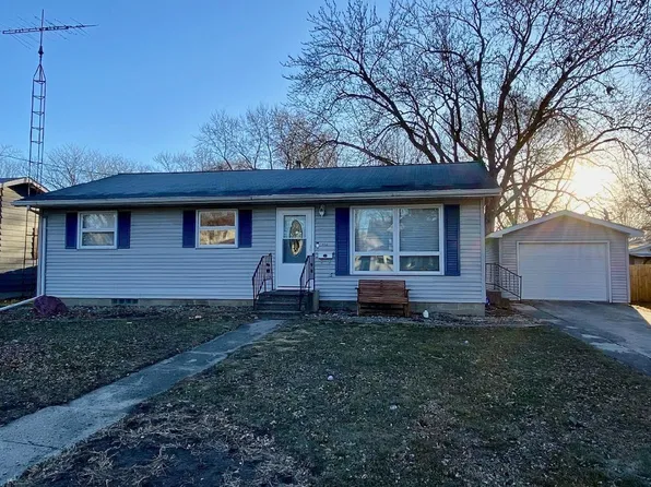 412 3rd Ave NE, Belmond, IA 50421