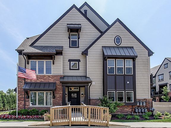 3rd image of 1 Parkside Ct