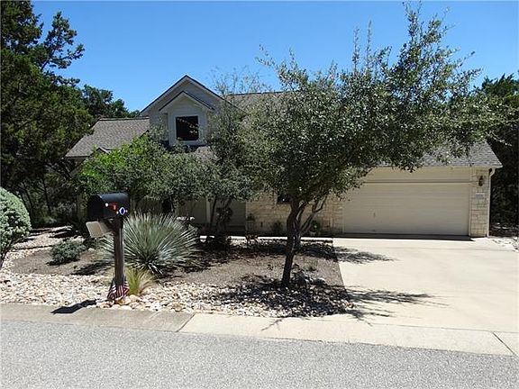 2nd image of 18508 Lakehead Cir