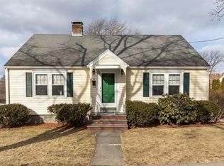 10 Hillside Ave, Salem, MA 01970