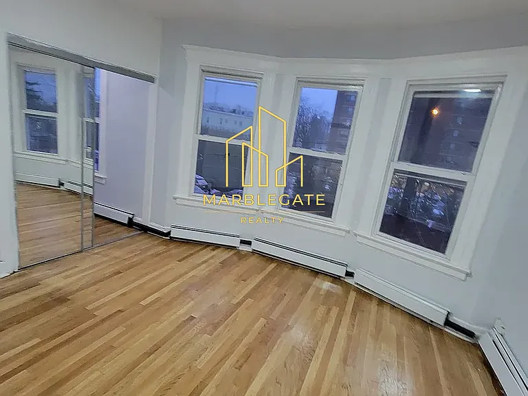 10 Rodwell Ave #22 — Photo 16