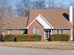 1381 W Rhett Butler Rd, Clarksville, TN 37042