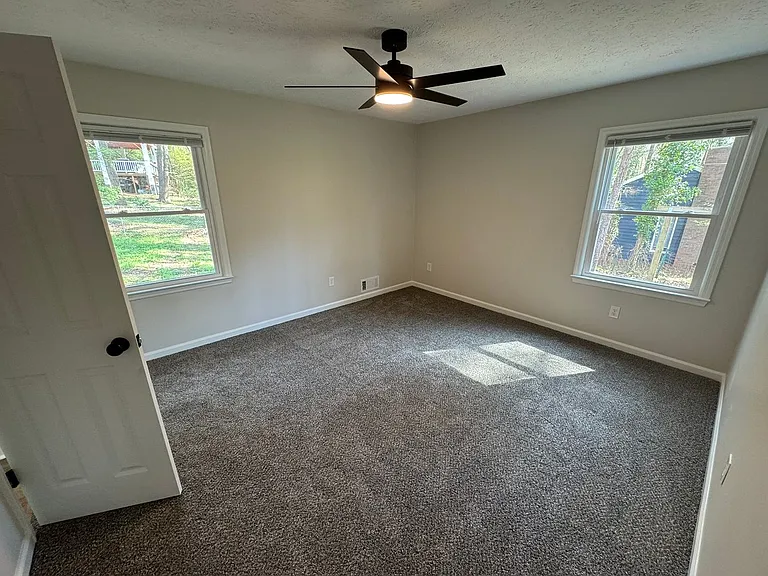 315 Ansley Dr — Photo 13