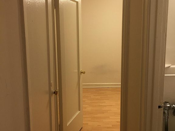 5th image of 2192 N Lincoln Park W #1104