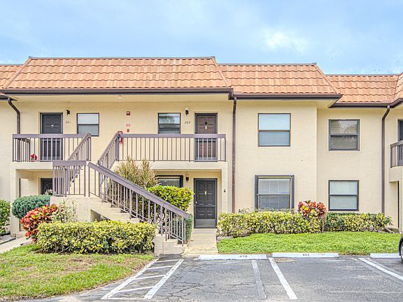 2nd image of 7094 Golf Colony Court #102