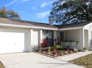 8212 Downfield Ln, Tampa, FL 33615