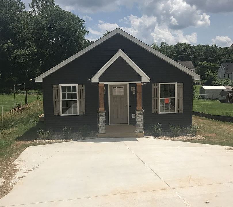 1st image of 5612 Killarney Pl