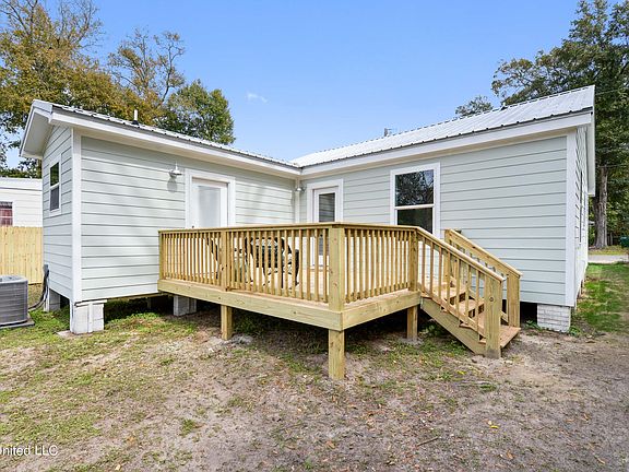 4th image of 2407 Bullis Ave