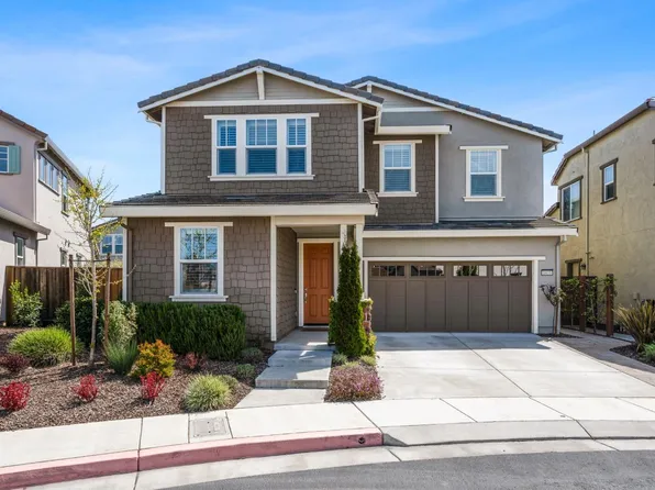 1433 Bill Court, Petaluma, CA 94954