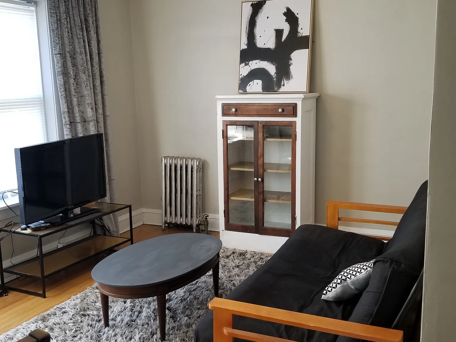 2 bed, 1100 sqft, $1,799 — Photo 2