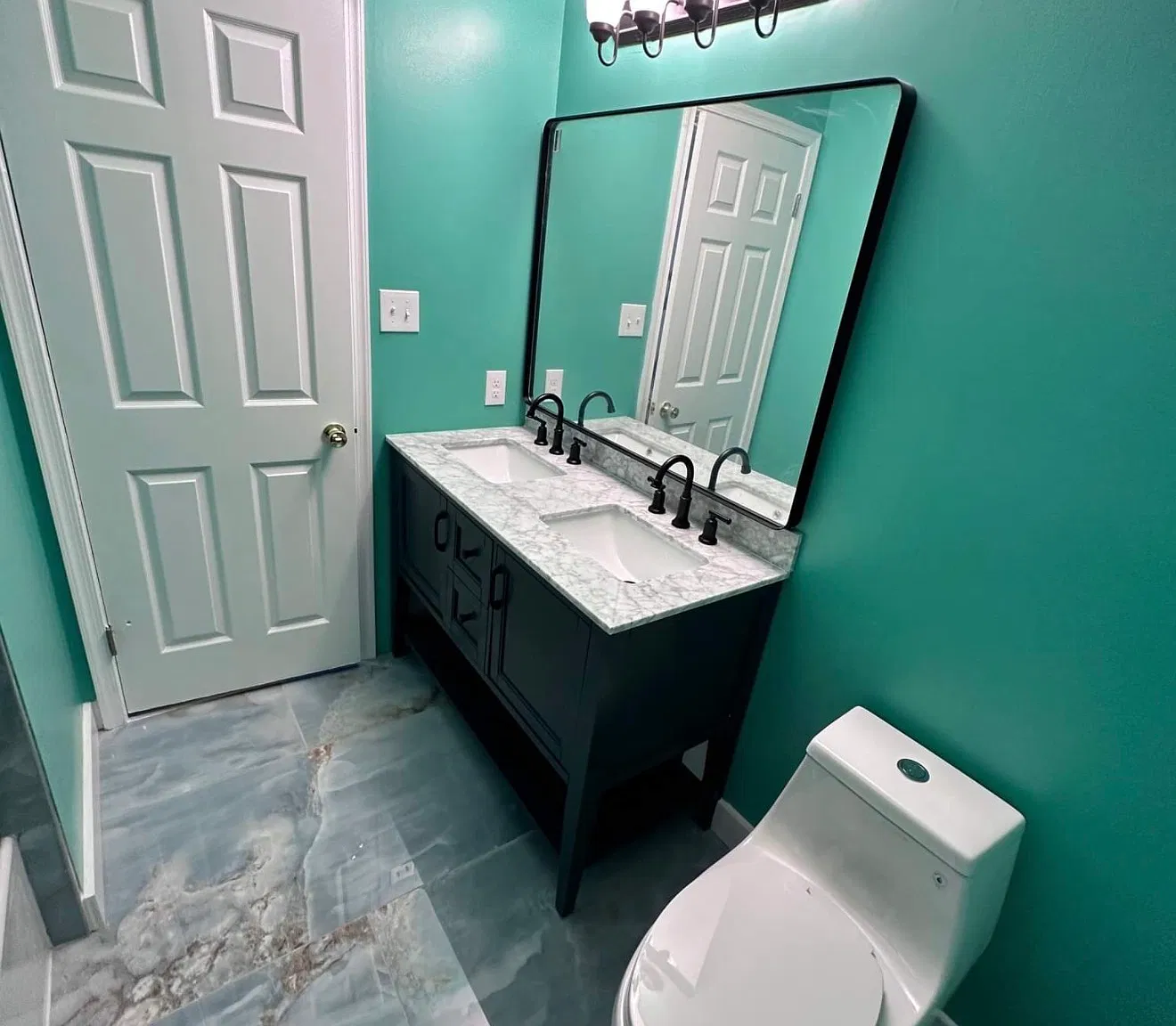1 bed, 3354 sqft, $750 — Photo 2