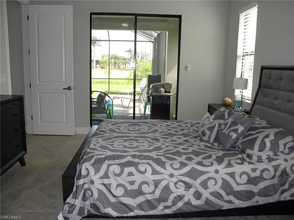4th image of 2208 SW 26th St