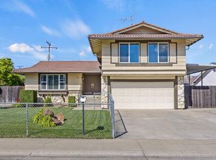 865 Regatta Dr, Sacramento, CA