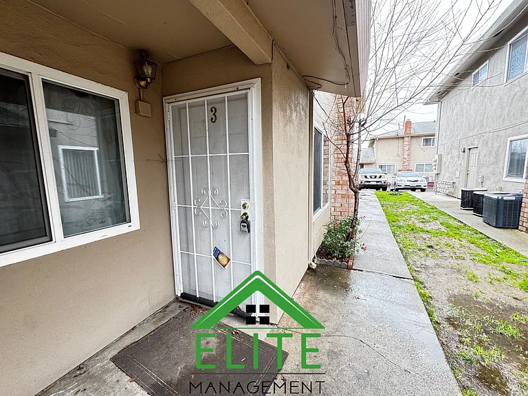 4040 Fruitridge Rd #3 — Photo 10