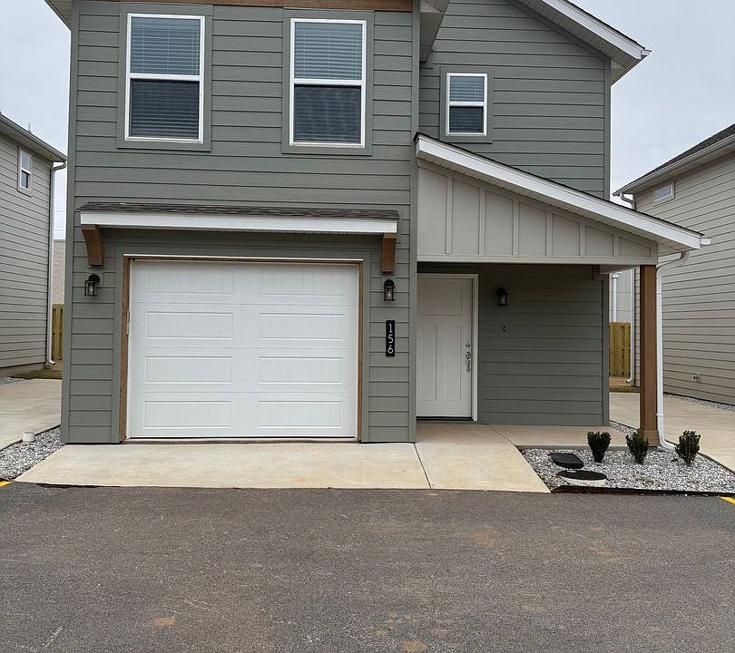 1st image of 156 Copper Oaks Dr