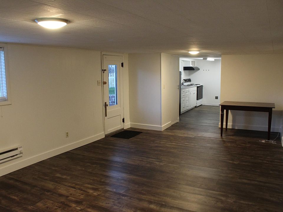 1st image of 300 Pioneer Ave