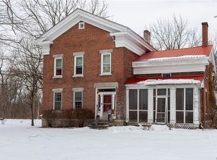 6215 Airport Rd, Syracuse, NY 13209