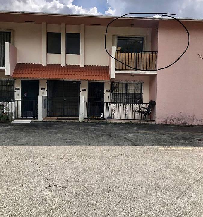 1st image of 1656 W 42nd St #202