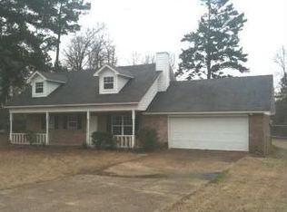 5 Sherry Rdg, Texarkana, TX 75501