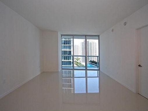 2nd image of 485 Brickell Ave APT 3801