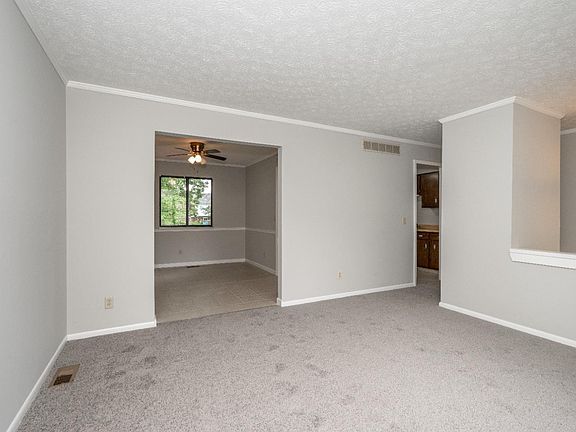 4th image of 1291 Deblin Dr