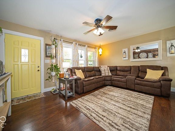 5th image of 3603 E Gore St