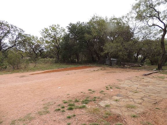 4th image of 4600 S Us Highway 87