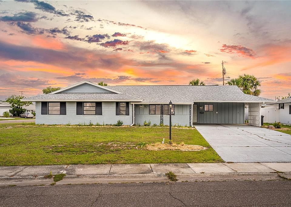 717 Desert Hills Way, Sun City Center, FL 33573 Zillow