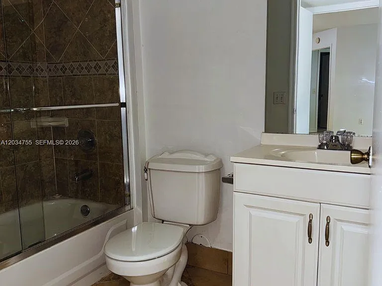 460 S Park Rd #6103 — Photo 5