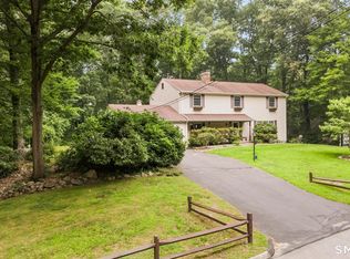 43 Robinhood Drive, Ledyard, CT 06335