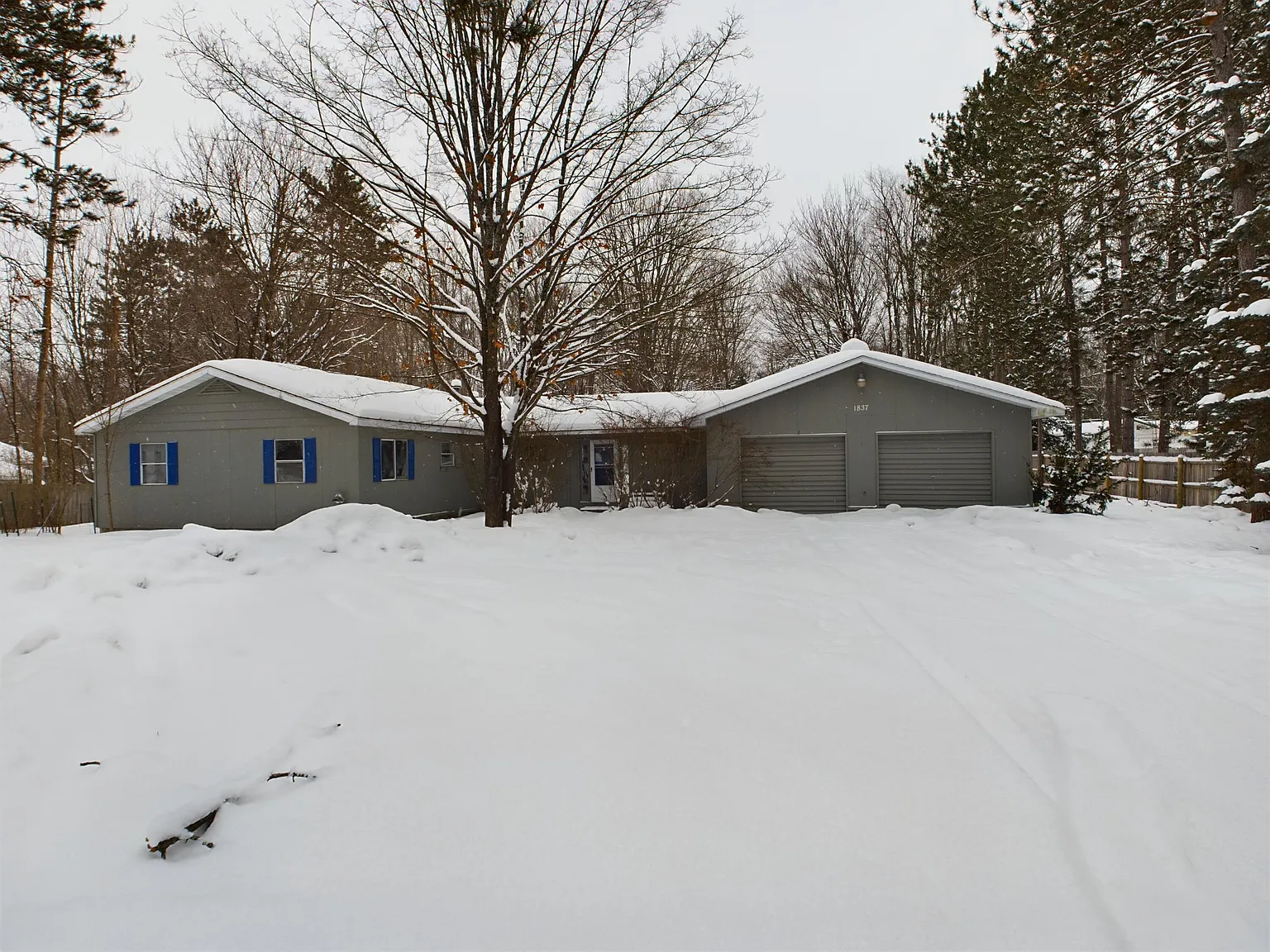 1837 Melvindale Dr photo 1