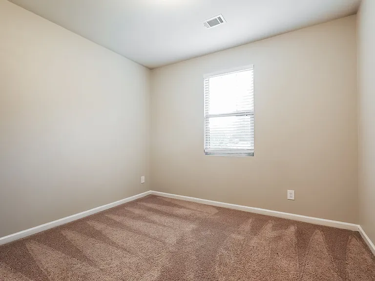 700 Feldwood Ln — Photo 13