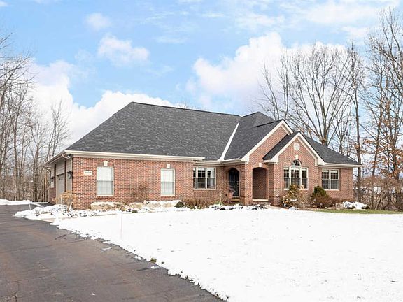 2nd image of 4858 Meadow Lark Ln