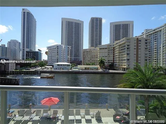 2600 E Hallandale Beach Blvd #T301 — Photo 1
