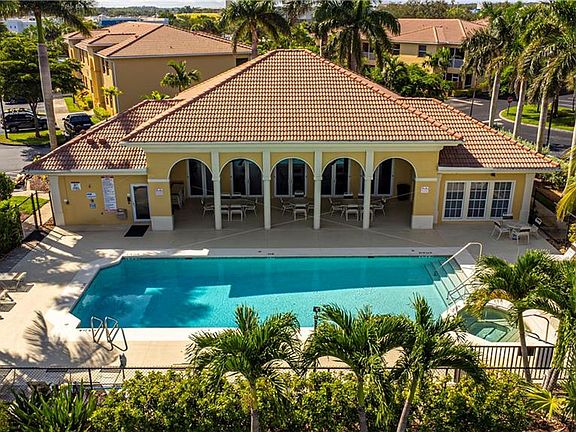 3rd image of 4233 Bellasol CIR #1821
